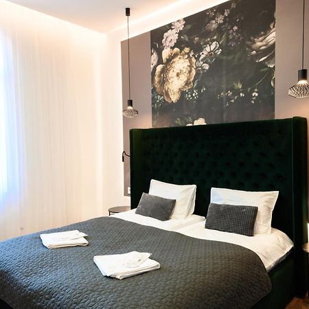 Luxury Apartments Laborca أوزهورود المظهر الخارجي الصورة